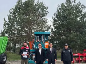 Akyaka’da tarımsal üretime makine desteği
