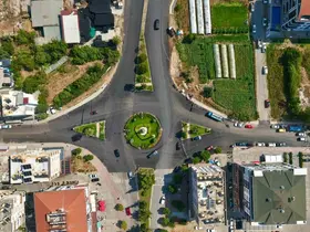 Alanya Mahmutlar Mahallesi’nde sıcak asfalt çalışmaları ilerliyor
