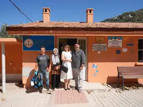 Alanya’da kırsaldaki öğrencilere çanta ve kırtasiye desteği
