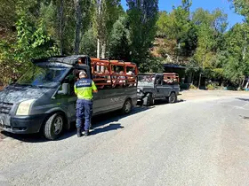 Alanya’da safari araçlarına yönelik denetimlerde 3 araca 32 bin TL ceza
