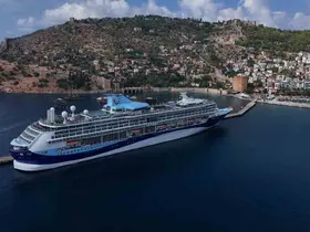 Alanya’ya 9 ayda 8 kruvaziyerle 10 bin 476 turist geldi
