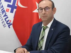 Altıeylül Belediyesi’nde görev değişimi
