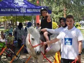 Altıeylül’de minikler midilli atlarla tanıştı
