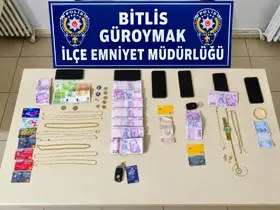 Altın kaplama zincirleri gerçek altın diye sattılar
