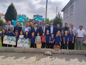 Altıntaş’ta eğitim öğretim yılı doğa sevgisiyle başladı
