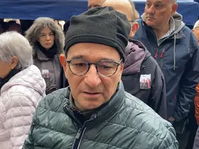 Anne ve babasını cinayete kurban veren doktor yaşamını yitirdi

