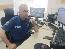 Antalya’da 30 yıllık polis memurundan telsizde arkadaşlarına duygusal veda
