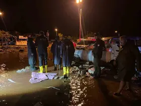 Antalya’da sağanak nedeniyle mahsur kalan 22 kişi kurtarıldı
