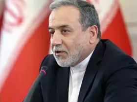 Arakçi: "(ABD ile) Benzeri görülmemiş bir anlaşmaya varmak için tarihi bir fırsata sahibiz"

