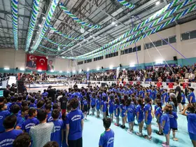 Arnavutköy’de 10 bin genç yaz spor okullarında buluştu
