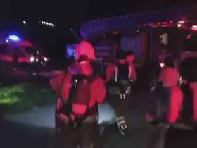 Arsuz’da ev yangını: 2’si çocuk 4 kişi dumandan etkilendi

