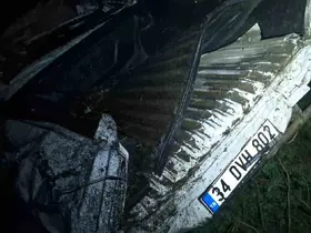 Artvin’de trafik kazası: Baba öldü, iki çocuğu yaralandı

