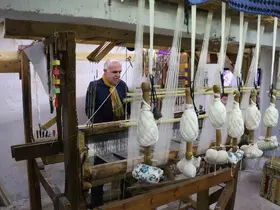 Asırlık el dokumacılığı ilmek ilmek gelecek kuşaklara aktarılıyor
