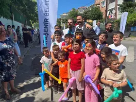 Ataşehir’de "Sokaklar Dönüşüyor" projesinin ilk adımı atıldı
