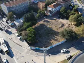 Avcılar’da 2019 depreminde hasar aldığı gerekçesiyle İBB tarafından yıktırılan Hacı Ahmet Tükenmez Camii 7 yıldır yapılmadı
