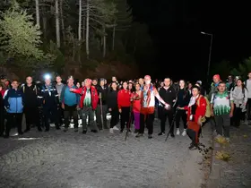 Avrupa Hareketlilik Haftası’nda Spil Dağı’nda gün doğumu yürüyüşü
