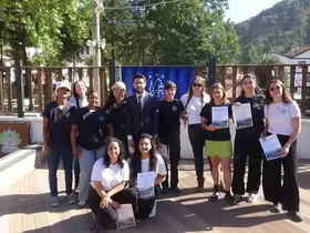 Avrupa Miras Gönüllüleri Mudurnu’da ilk projelerini tamamladı: Gönüllülere plaket verildi
