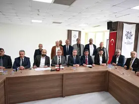 Aydın Büyükşehir’in 1,5 milyarlık yatırımına ret oyu veren CHP’ye AK Parti grubundan eleştiri
