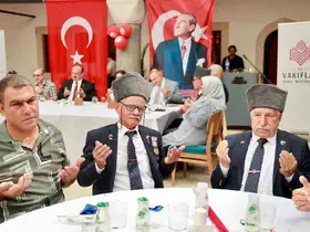 Aydın protokolü gazilerle yemekte buluştu
