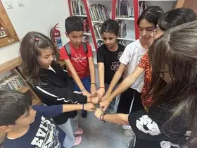 Aydın’da çocuklar kitap okudu, arkadaşlık bileklikleri tasarladı
