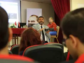 Aydın’da gençlere gazetecilik ve dijital içerik üretimi eğitimi
