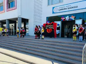 Ayvacık’ta İlköğretim Haftası kutlandı
