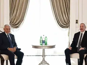Azerbaycan Cumhurbaşkanı Aliyev, TDT Aksakallar Konseyi Başkanı Yıldırım’ı kabul etti

