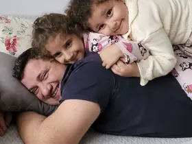Baba ve 2 kızının hayatını kaybettiği heyelan davasında mahkeme değişti
