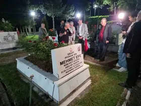 Babalar Günü’nde Kütahya Tayyare Şehitliği’nde duygu dolu buluşma
