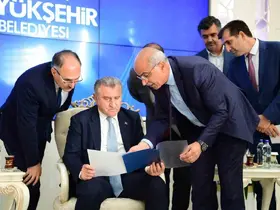 Bakan Bak: "Güzel projeler kazandırıldıkça gençlerimiz faydalanacak, desteklerimiz 2026’da da devam edecek"
