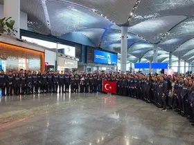 Bakan Bak: "Milli sporcularımız ülkemizin tanıtımında da önemli rol üstleniyor"
