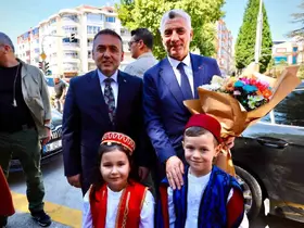 Bakan Bolat, Bozüyük Kaymakamlığını ziyaret etti
