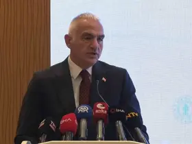 Bakan Ersoy: "Turizm sahasında gelirlerimizi 2017 yılına kıyasla yüzde 109 artırdık"