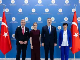 Bakan Fidan, AB Komisyonu Başkan Yardımcısı Kallas ve beraberindeki heyetle bir araya geldi
