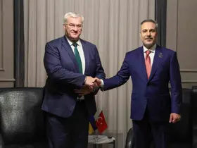Bakan Fidan, Ukraynalı mevkidaşı ile bir araya geldi
