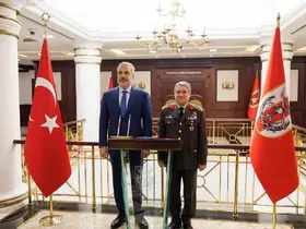 Bakan Fidan’dan Genelkurmay Başkanı Orgeneral Bayraktaroğlu’na ziyaret
