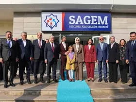 Bakan Göktaş: "Aile odaklı hizmetlerin ülke genelinde daha da yaygınlaşması için çalışıyoruz"

