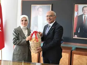 Bakan Göktaş: "Çok iyi bir kütüphane olmuş"