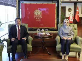 Bakan Göktaş ve Bakan Tunç bir araya geldi
