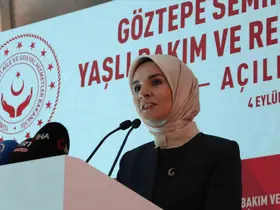 Bakan Göktaş: "Yaşlılarımıza yönelik hizmetlerimizi aktif bir hayat anlayışıyla şekillendiriyoruz"
