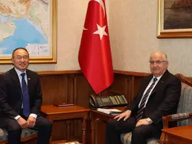 Bakan Güler, Güney Kore’nin Ankara Büyükelçisi Boo’yu kabul etti