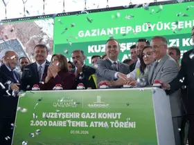 Bakan Kacır: "Birilerinin milletin emanetine nasıl hıyanet ettiklerini ve el uzatmaya kalktıklarını hep birlikte görüyoruz"
