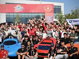 Bakan Kacır’dan TEKNOFEST’e 7’den 77’ye davet: "Bu yıl yeni rakamları TEKNOFEST kuşağıyla birlikte kıracağız"
