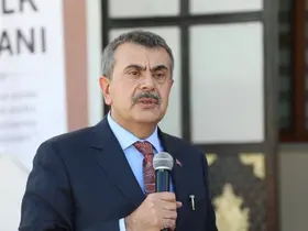Bakan Tekin: "Derdimiz milletimizin birliği ve kardeşliğidir"
