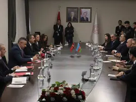 Bakan Tekin: "Türkiye ile Azerbaycan arasında çok yakın bir dostluk ilişkisi var"
