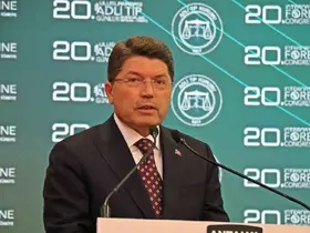 Bakan Tunç: "Gazze’deki soykırım uluslararası mahkemelerin inandırıcılığını kaybettiğini bütün dünyaya göstermiş durumda"
