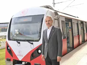 Bakan Uraloğlu: "29 Ekim’de Ankara, İstanbul ve İzmir’de Bakanlığa bağlı kent içi raylı sistem hatları ücretsiz olacak"
