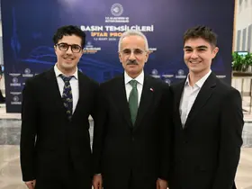 Bakan Uraloğlu: "800 tane geminin hala Hürmüz Boğazı'nda olduğunu söyleyebilirim"