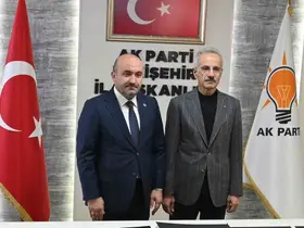 Bakan Uraloğlu, AK Parti Eskişehir Teşkilatı ile buluştu
