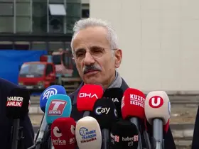 Bakan Uraloğlu: "İran, Irak, Suriye, Lübnan ve Ürdün‘e olan bütün uçuşları 2 Mart’a kadar iptal ettik"
